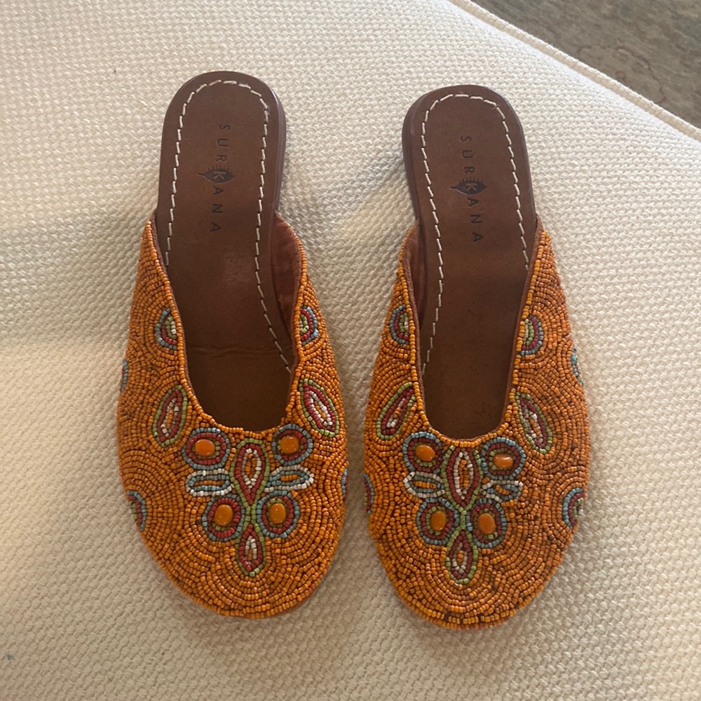 Surkana Beaded slides